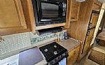 2007 Tioga 31ft Class C Motorhome Thumbnail 12