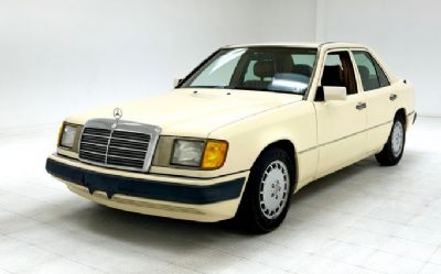 Photo of a 1993 Mercedes-Benz 300D 2.5 Turbo Sedan for sale
