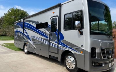 Photo of a 2022 Holiday Rambler® Vacationer® 33C for sale