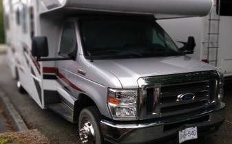 Photo of a 2016 Adventurer Class C Motorhome for sale