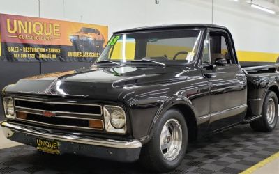 Photo of a 1968 Chevrolet C10 Stepside Pickup for sale