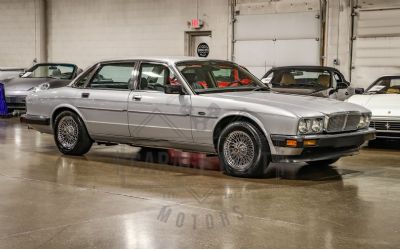 Photo of a 1988 Jaguar XJ6 Vanden Plas for sale