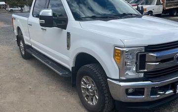 Photo of a 2017 Ford F-250 Super Duty Lariat for sale