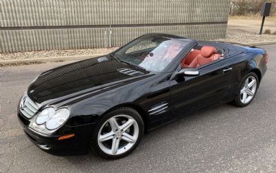 Photo of a 2004 Mercedes-Benz SL500 Convertible for sale