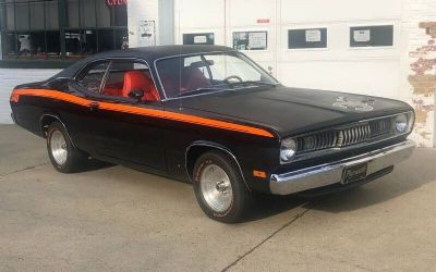 Photo of a 1971 Plymouth Duster Real 340 Car, Original Body, 4-SPD, Must See for sale