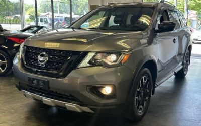 Photo of a 2020 Nissan Pathfinder SUV for sale