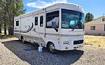 2004 Winnebago Sightseer