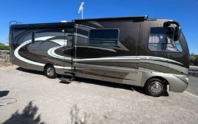 2012 Thor Motor Coach Serrano 33W