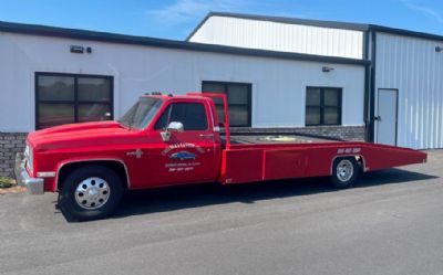 Photo of a 1985 Chevrolet C/K30 Silverado Reg. Cab Flatbed Car Hauler Truck for sale