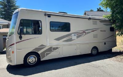 2017 Winnebago Sunstar 29VE