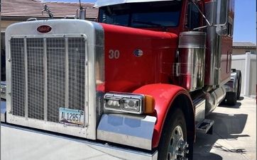 2004 Peterbilt 379 