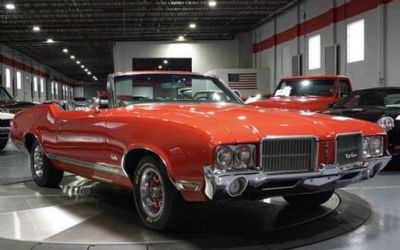 Photo of a 1971 Oldsmobile Cutlass Supreme Convertible for sale