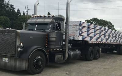 2000 Peterbilt 379 Day Cab & 2017 48' Flatbed Trailer