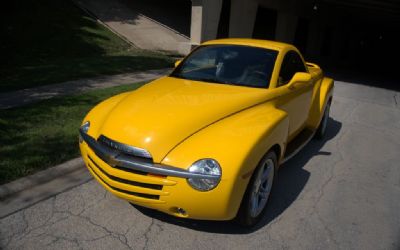 Photo of a 2004 Chevrolet SSR LS for sale