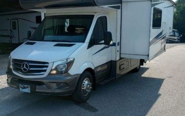 Photo of a 2020 Winnebago Vita 24P for sale