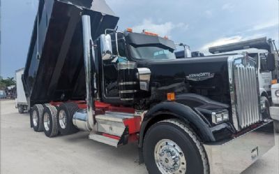 2007 Kenworth W900L Dump Truck