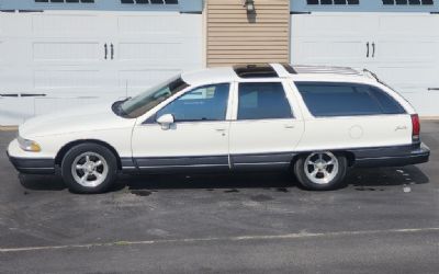 Photo of a 1991 Oldsmobile Custom Cruiser Wagon for sale