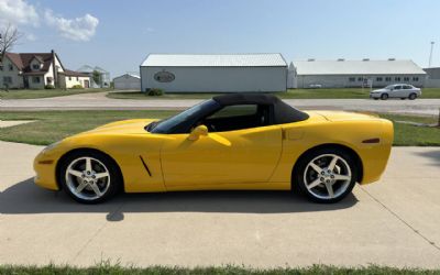 Photo of a 2005 Chevrolet Corvette Base 2DR Convertible for sale