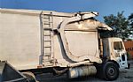 2006 Peterbilt 320 Garbage Truck