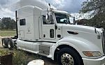 2013 386 Sleeper Truck Thumbnail 2