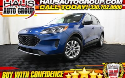 Photo of a 2022 Ford Escape SE for sale