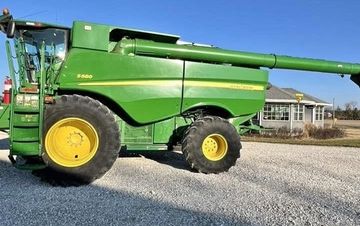 2012 John Deere S680 