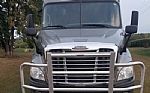 2018 Cascadia 113 Sleeper Semi Trac Thumbnail 3