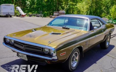 Photo of a 1971 Dodge Challenger R/T for sale