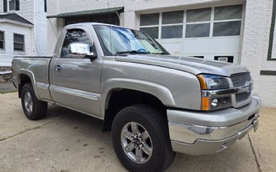 Photo of a 2004 Chevrolet Silverado 1500 Short Box, Z71, 5.3 V8, Amazing Original, 71K Mi for sale