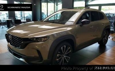 2025 Mazda CX-50 SUV