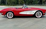 1961 Corvette Thumbnail 5