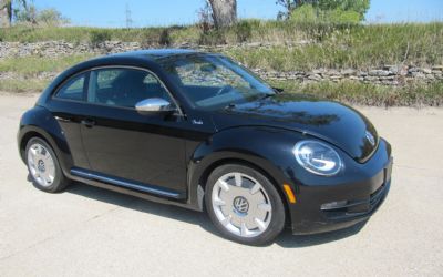 Photo of a 2013 Volkswagen Beetle 2.5 Fender Edition for sale