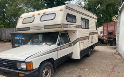 Photo of a 1986 Toyota Mini Cruzer Motor Home for sale