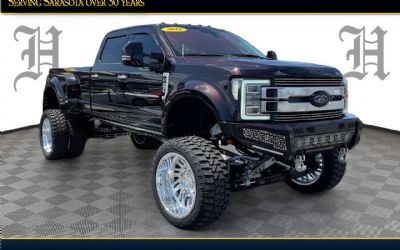 Photo of a 2018 Ford F-450 Super Duty Limited 4X4 4DR Crew Cab 8 FT. LB DRW Pickup for sale