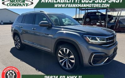 Photo of a 2022 Volkswagen Atlas 3.6L V6 SEL Premium R-LINE for sale