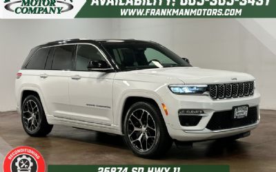 Photo of a 2023 Jeep Grand Cherokee Summit Reserve 4XE for sale