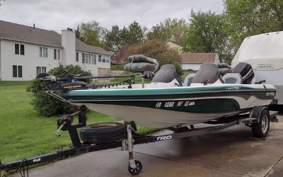 2004 Nitro Tracker Marine NX750 DC Bass B 