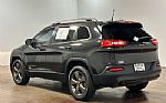 2016 Cherokee Thumbnail 5