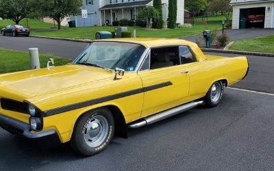 Photo of a 1963 Pontiac Bonneville for sale