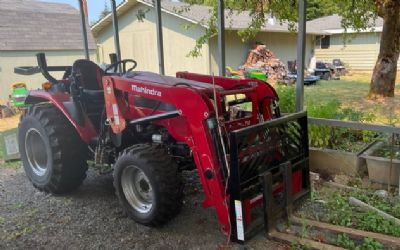 2019 Mahindra 2638L 