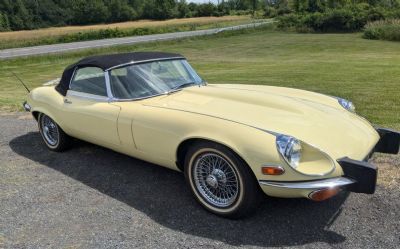 1974 Jaguar XKE 