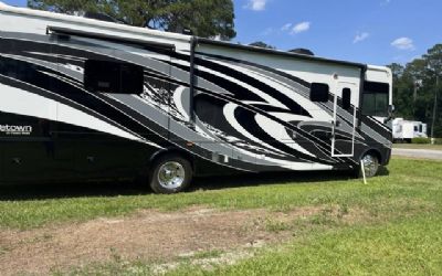 Photo of a 2019 Forest River Georgetown XL 369DS for sale