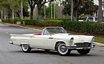 1957 Ford Thunderbird