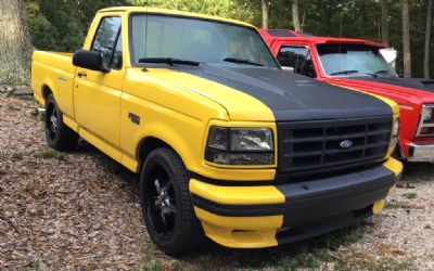 Photo of a 1993 Ford F-150 Lightning Pickup for sale