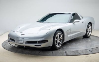 Photo of a 2001 Chevrolet Corvette Base 2DR Coupe for sale