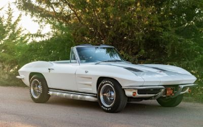 Photo of a 1963 Chevrolet Corvette Roadster for sale