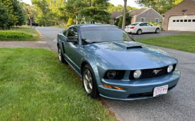 Photo of a 2006 Ford Mustang GT Deluxe for sale