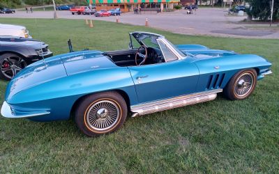 Photo of a 1965 Chevrolet Corvette Convertible for sale