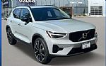 2024 Volvo XC40