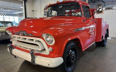 Photo of a 1957 Chevrolet Task Force 3800 TOW Truck for sale